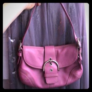 Pink coach purse (shoulder bag)!